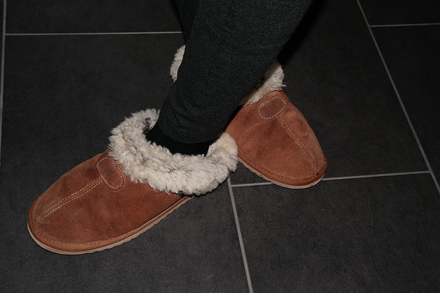 wide fit leather slippers