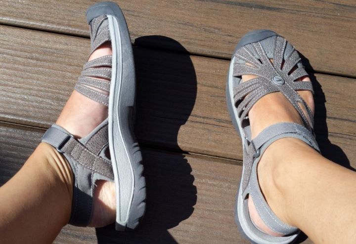 Trying out the durable KEEN Rose Sandal