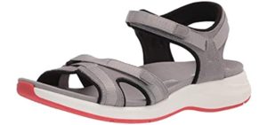 Clarks Women's Solan Drift - Comfy Walking Sandal