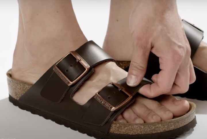 Analyzing the sandal's strap if it's durable and supportive enough to use