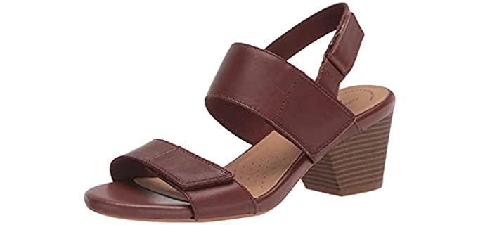 Clarks Women's Lorene Bright - Comfortable Block Heel Sandals