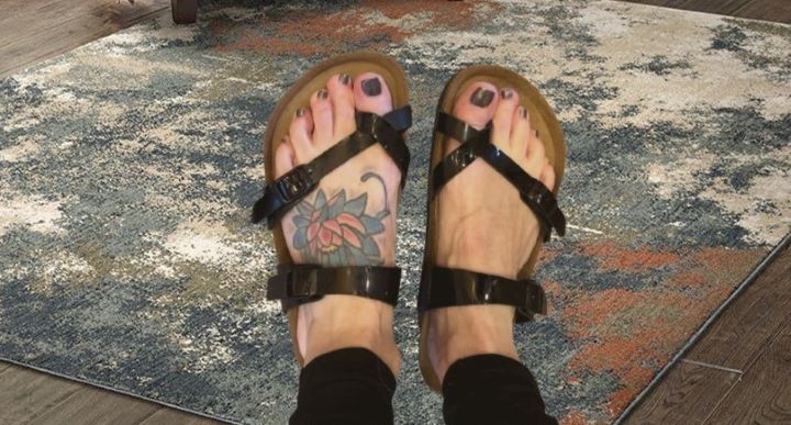 Trying Birkenstock Mayari Sandal in black color