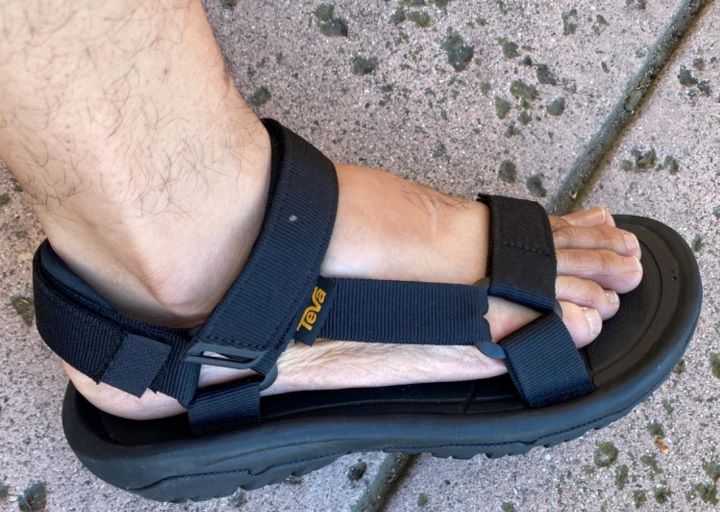 Trying out Teva Hurricane sandal Xlt2 in a black color