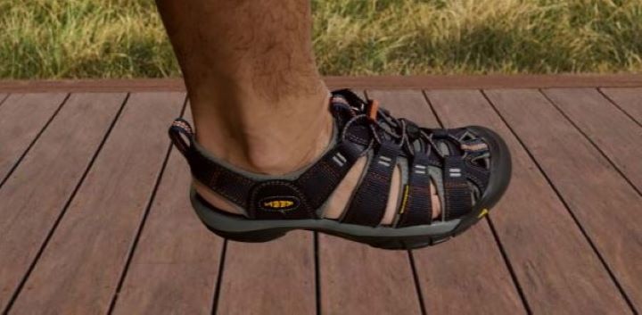 Testing Keen Newport Closed Toe Sandals in black color