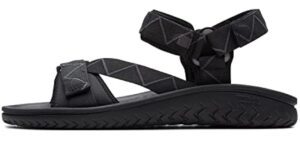 Clarks Men's Wesley Trail - Casual Sandals for Big Feet