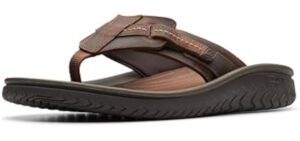 Clarks Men's Wesley Sun - Flip Flop for Narrow Feet
