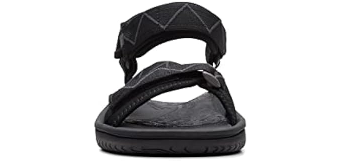 Clarks Men's Wesley Trail - Casual Sandals for Big Feet