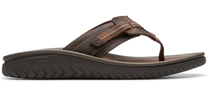 Clarks Men's Wesley Sun - Flip Flop for Narrow Feet
