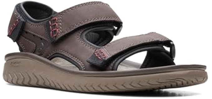 Clarks Men's Wesley Bay - Hammer Toes Casual Sandal