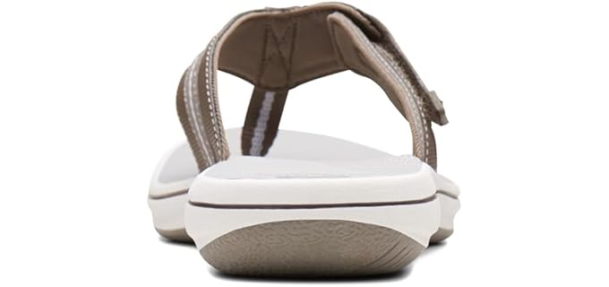 Clarks Women's Brinkley Jazz - Flip Flop for Narrow Feet