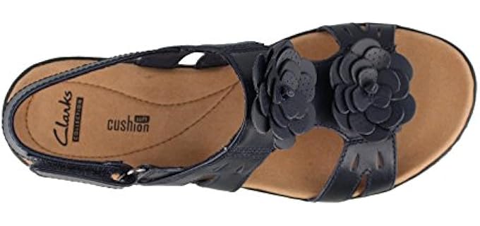 Clarks Women's Leisa Claytin - Work Sandals with a Bow On Top