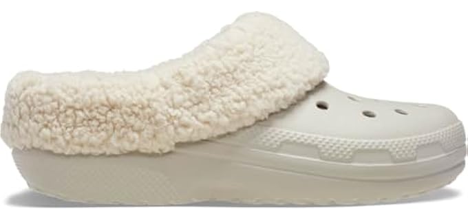 Crocs Unisex Classic Blitzen IV Clogs - Senior-Friendly Indoor/Outdoor Fuzz Slippers