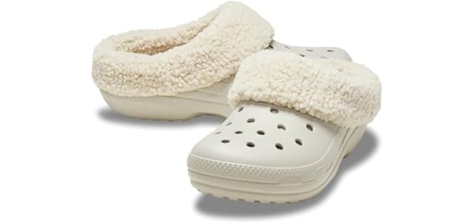 Crocs Unisex Classic Blitzen IV Clogs - Senior-Friendly Indoor/Outdoor Fuzz Slippers