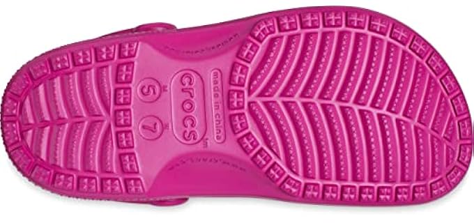 Crocs Women's Classic - Shower Sandals