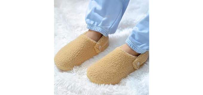 Crocs Unisex Classic Cozzzy - Senior-Friendly Indoor/Outdoor Fuzz Slippers