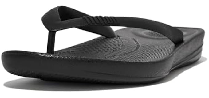 FitFlop Men's Iqushion Ergonomic - Flip Flops for Diabetic Feet
