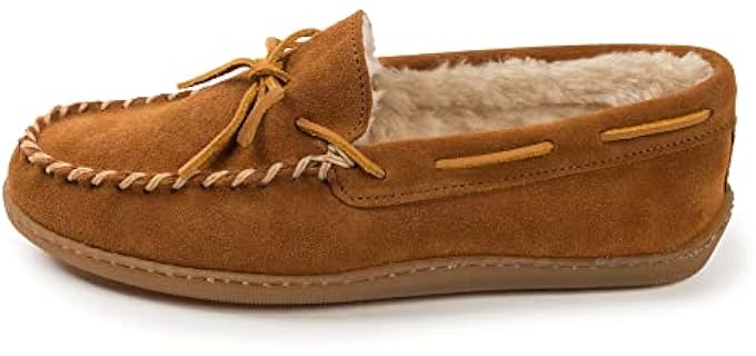 Minnetonka Men's Pile Lined - Indoor Fur Slippers