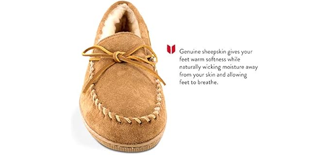 Minnetonka Men's Hardsole - Slippers for Athlete’s Foot 