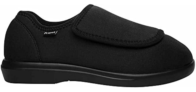 Propet Men's Cush n Foot wash Bundle - Slippers for Wide Feet