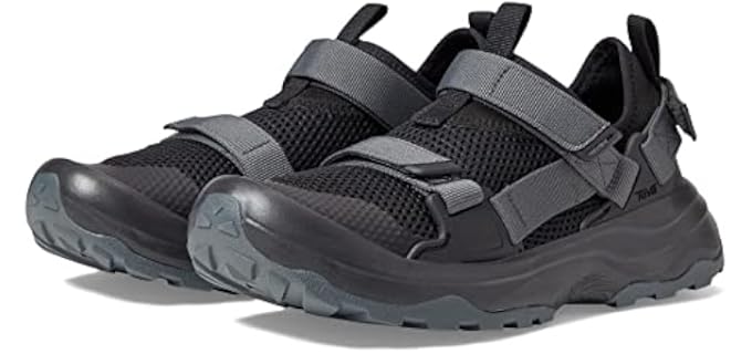 Teva Men's Universal - Casual Sandal for Cracked Heels